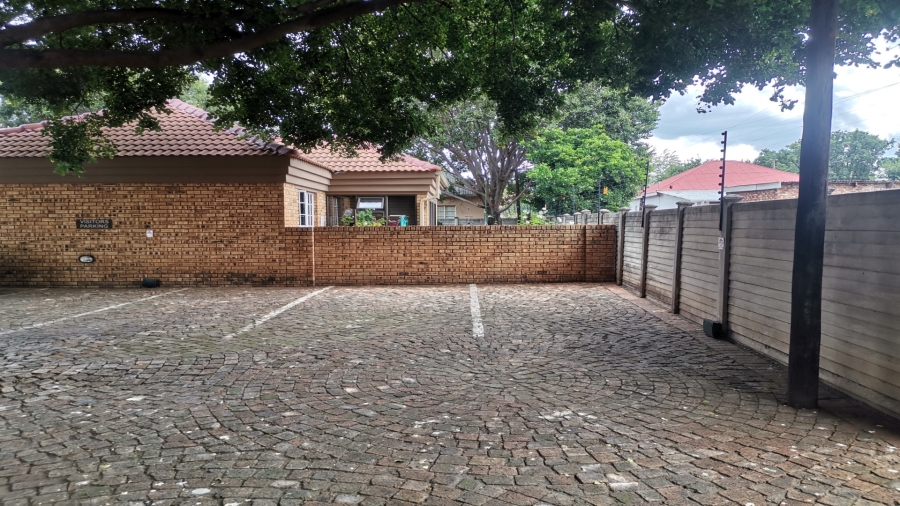 2 Bedroom Property for Sale in Potchefstroom North West